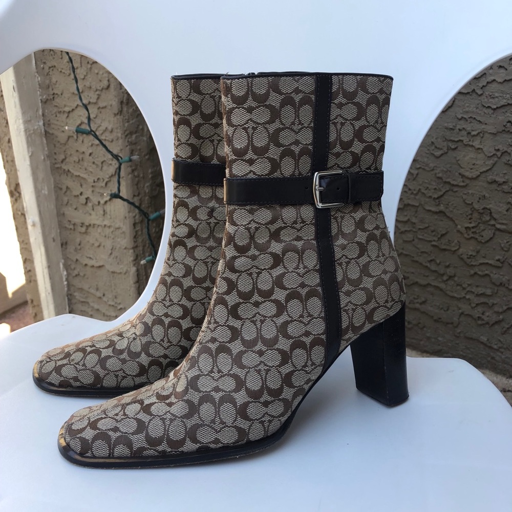 Coach heel / boots size 5.5B (Women’s) - Picture 5 of 7